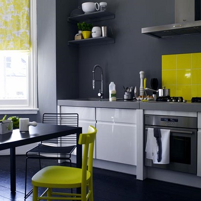 Grey and yellow paint colours for the kitchen