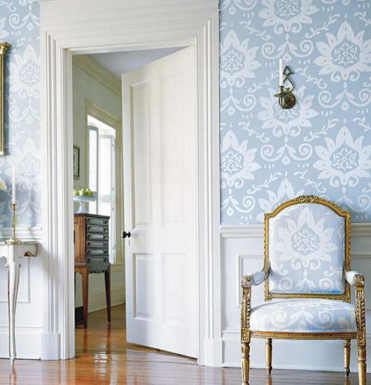 Blue Wallpaper for choosing colour scheme for your living room