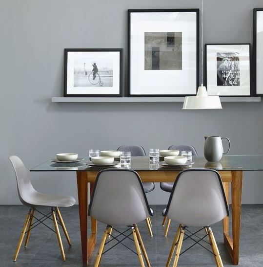 Decorating with grey paint in the dining room