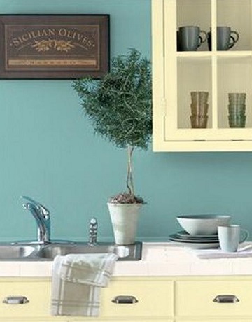 shades of blue paint - pale blue walls in cream kitchen